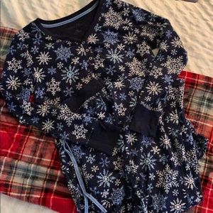 women’s long sleeve nautica pajama set